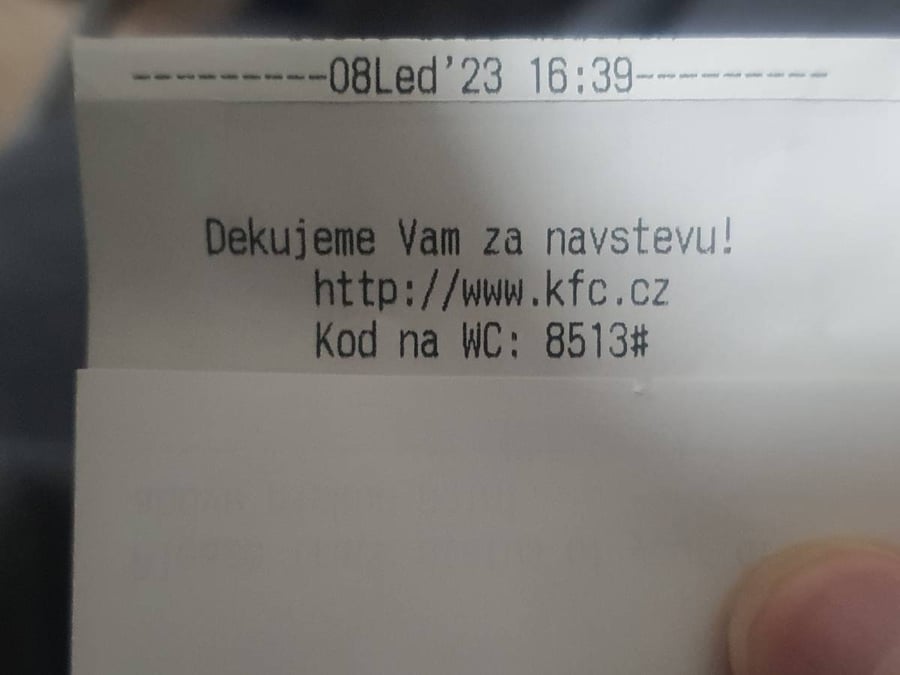 KFC Anděl. Kód od WC Muži: 0912#