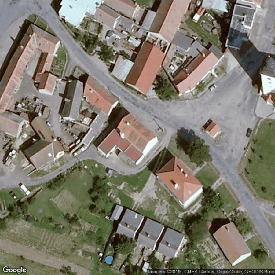 Běhařovice - úřad městyse