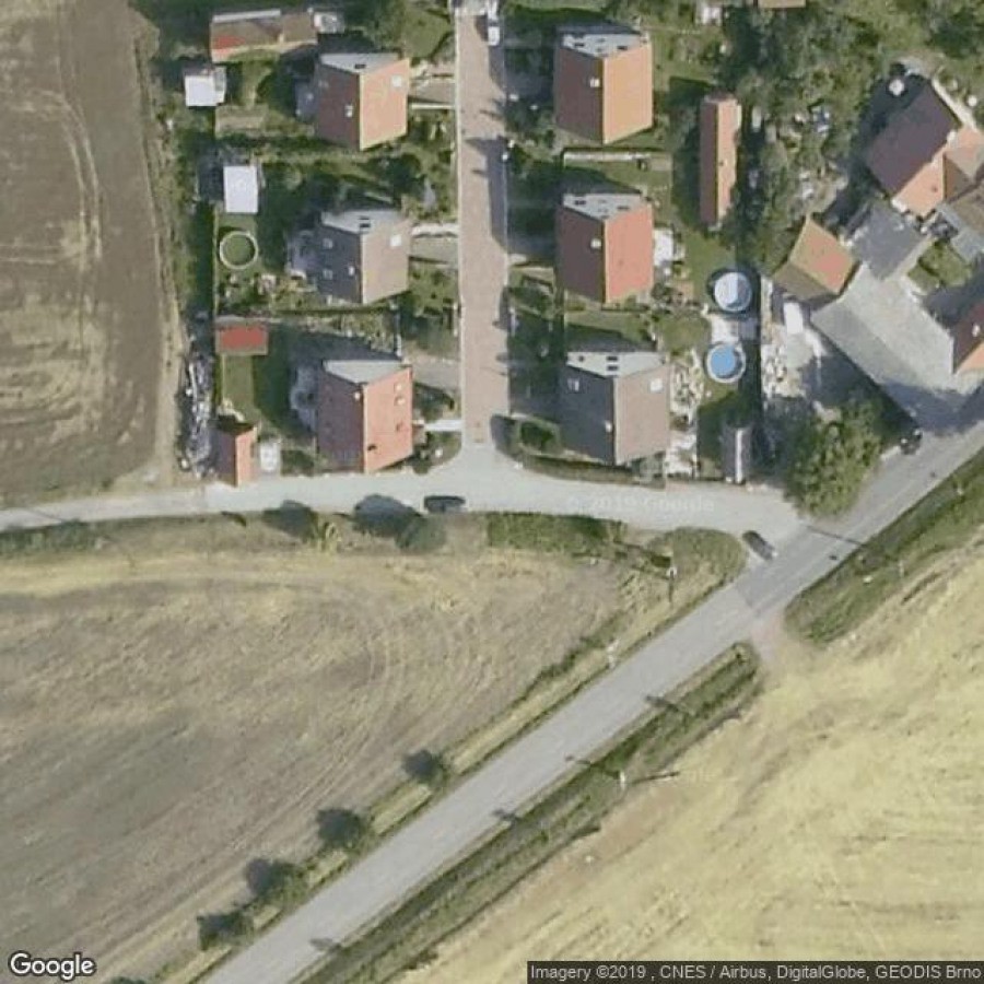Koupaliště Chornice
 
 Dan Haiker