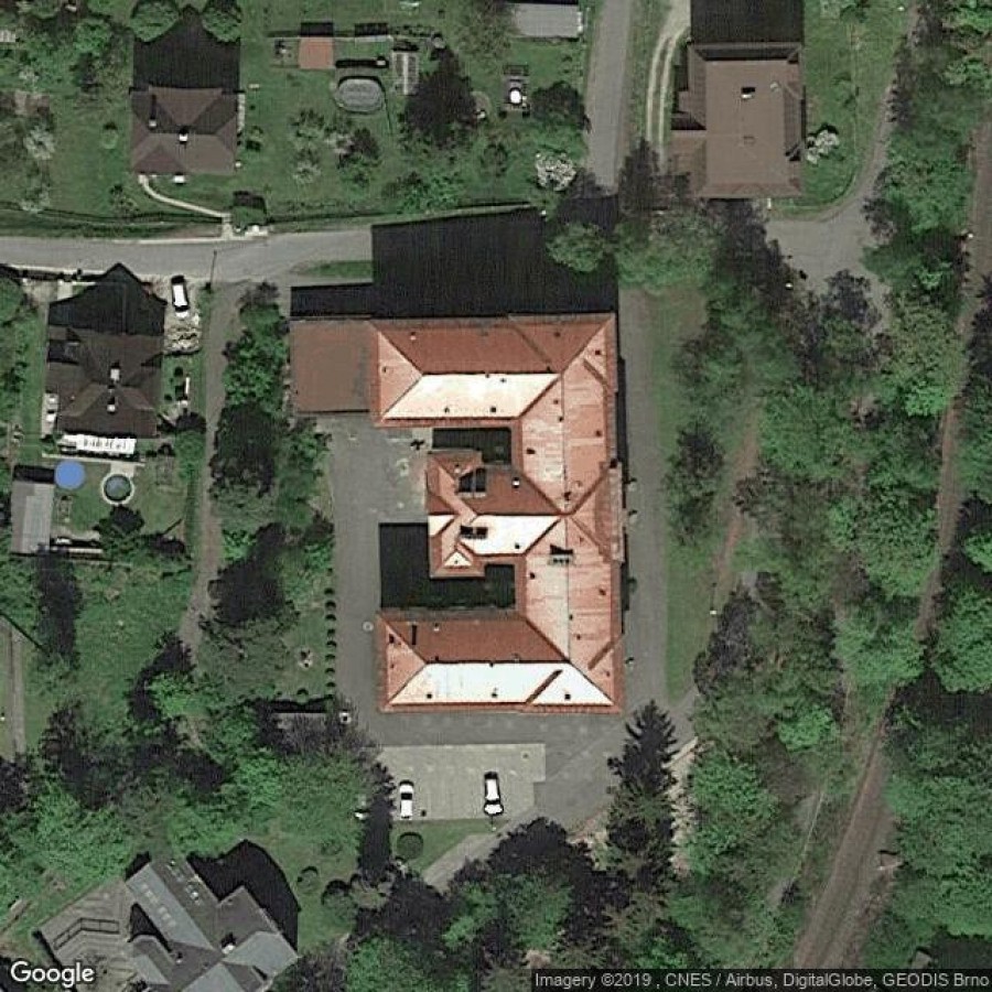 Plavecký bazén - Gymnázium Tanvald