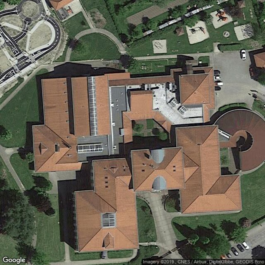 Plavecký bazén ZŠ Borovany