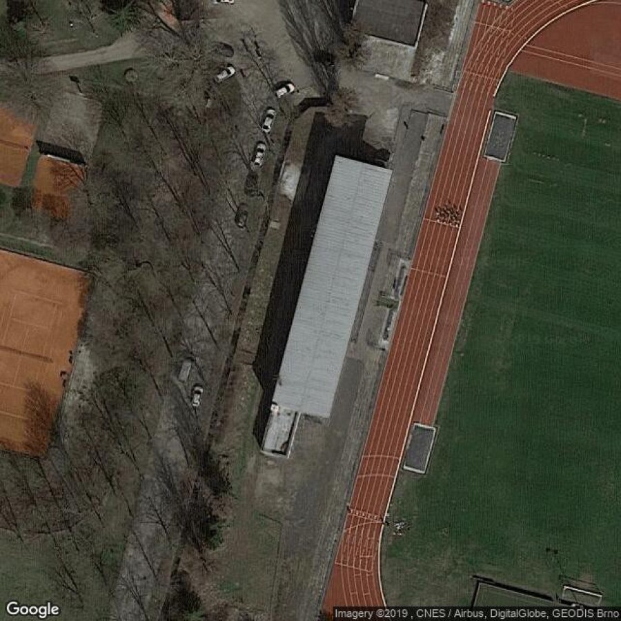 Městský stadion Čelákovice
 
 Čelákovická sportovní