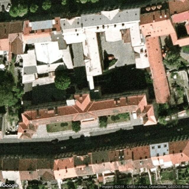 WC Riegrova, Úřad práce