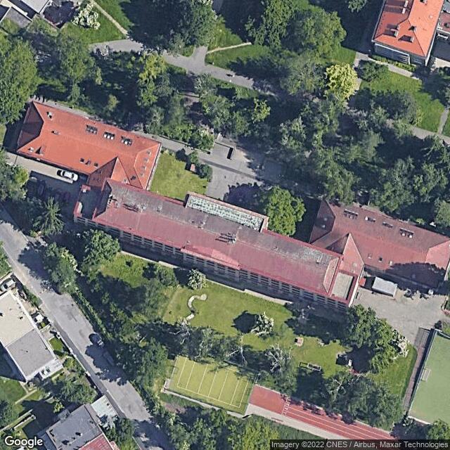 ZŠ s rozšířenou výukou jazyků / Початкова школа з розширеним викладанням мови