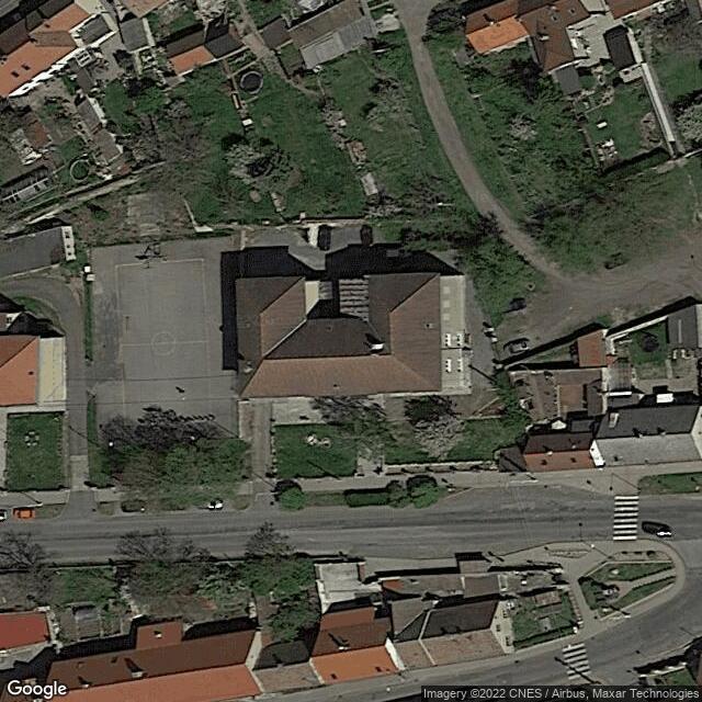 Základní škola a Mateřská škola / Початкова школа та дитячий садок