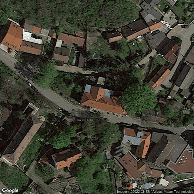 Základní škola a Mateřská škola / Початкова школа та дитячий садок