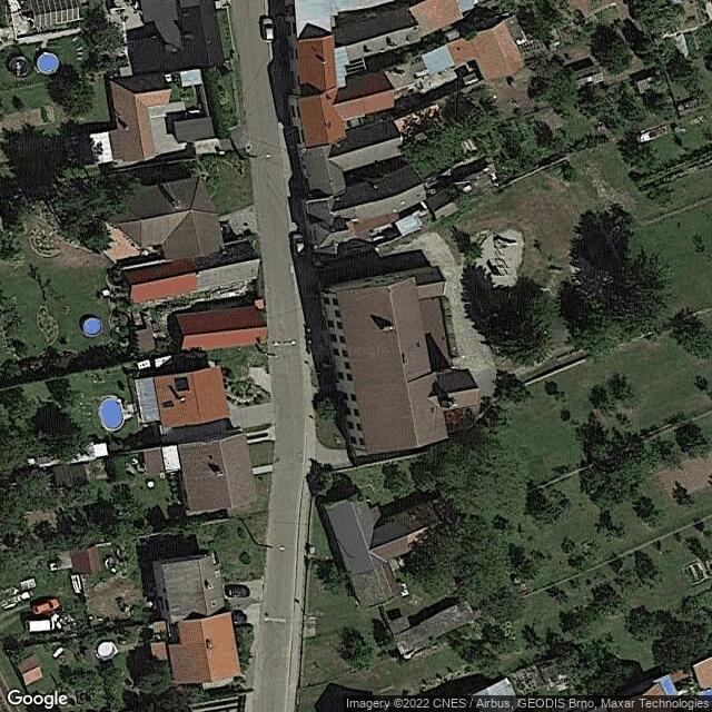Základní škola a Mateřská škola / Початкова школа та дитячий садок