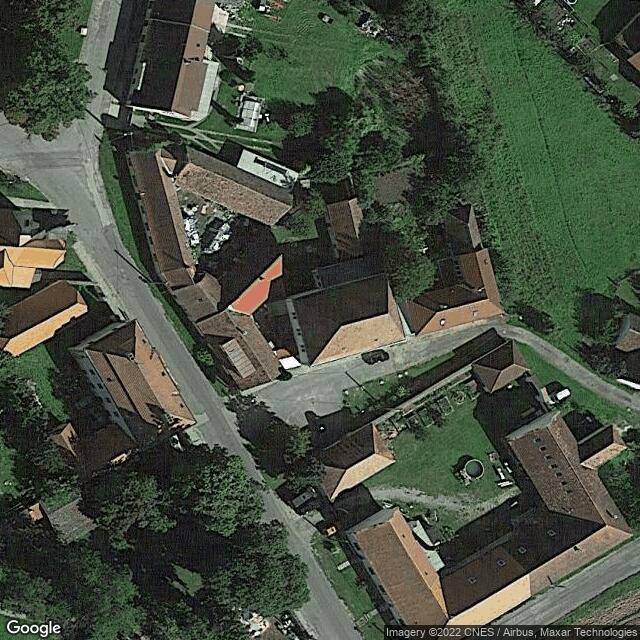 Základní škola a mateřská škola / Початкова школа та дитячий садок
