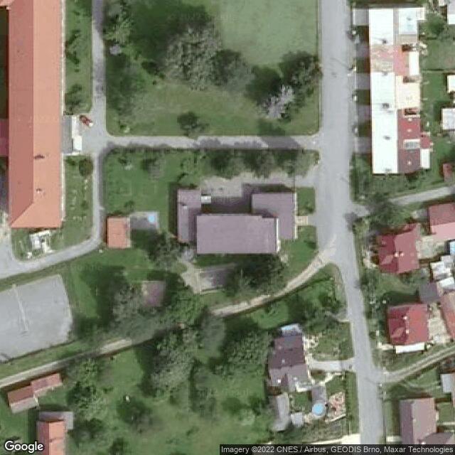 Základní škola a Mateřská škola / Початкова школа та дитячий садок