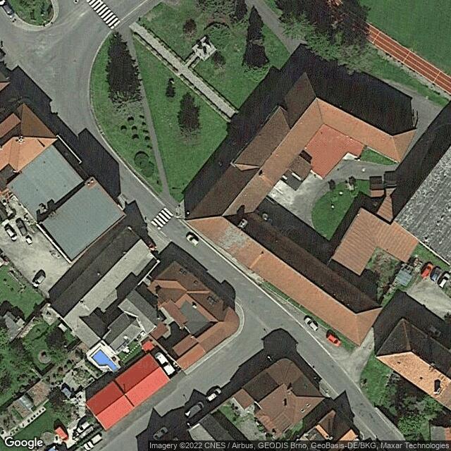 Základní škola a Mateřská škola / Початкова школа та дитячий садок