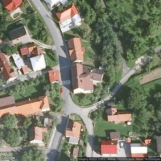 Základní škola a Mateřská škola / Початкова школа та дитячий садок