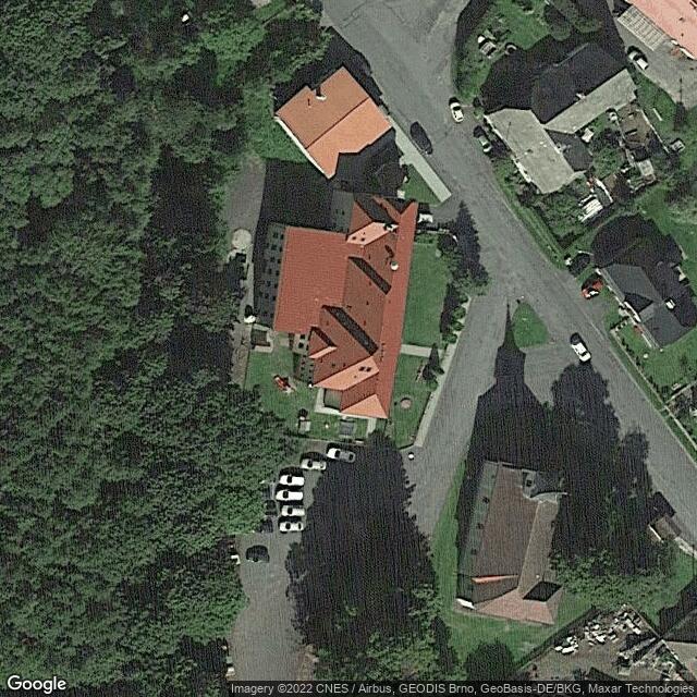 Základní škola a mateřská škola / Початкова школа та дитячий садок
