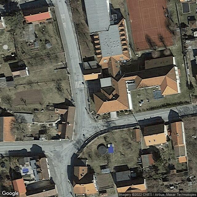 Základní škola a Mateřská škola / Початкова школа та дитячий садок