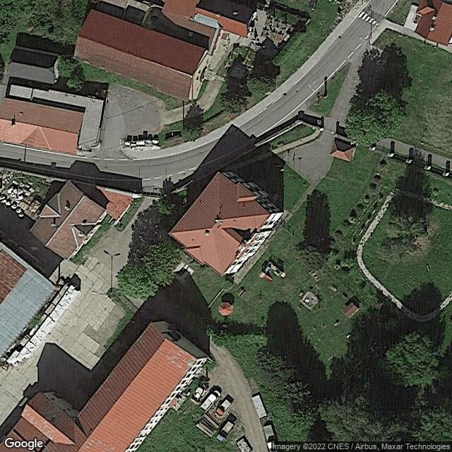 Základní škola a Mateřská škola / Початкова школа та дитячий садок