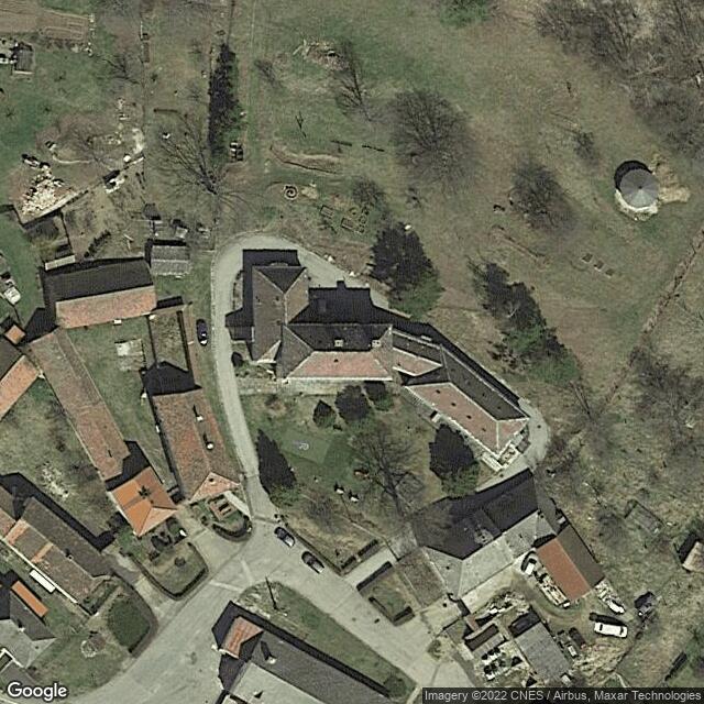 Základní škola a Mateřská škola / Початкова школа та дитячий садок