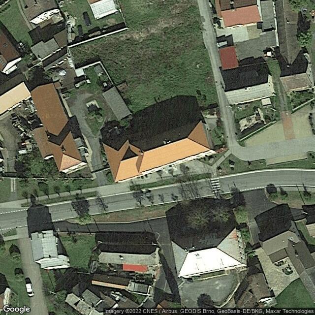 Základní škola a mateřská škola / Початкова школа та дитячий садок