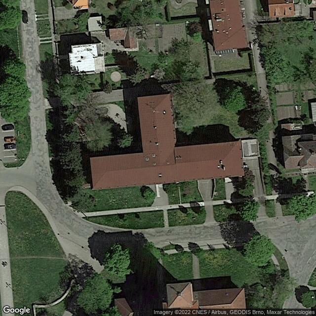 Základní škola a praktická škola / Початкова школа та практична школа