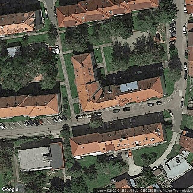 Katolická základní škola v Uh. Brodě / Католицька початкова школа в е -е. Форд