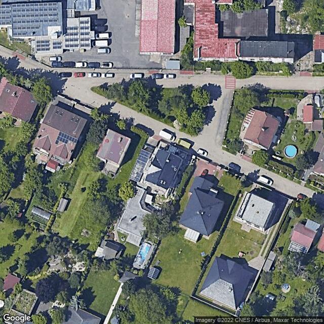 SmartFox Jahodnice-mateřská škola s.r.o. / SmartFox Полуниця-Матржаська школа S.R.O.