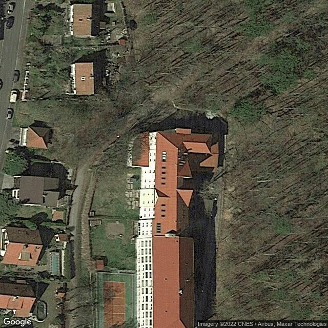 Dětský domov, MŠ, ZŠ a Praktická škola / Дитячий дім, дитячий садок, початкова школа та практична школа