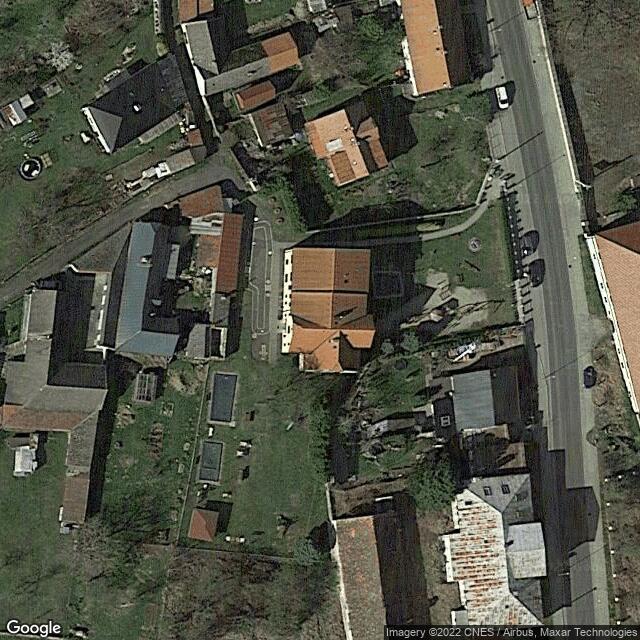 Základní škola a Mateřská škola / Початкова школа та дитячий садок