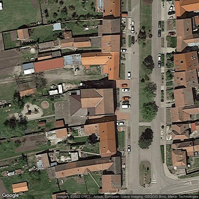 Základní škola a Mateřská škola / Початкова школа та дитячий садок