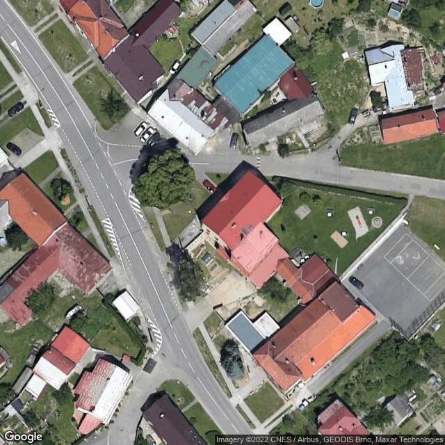 Základní škola a Mateřská škola / Початкова школа та дитячий садок