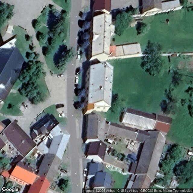 Lipové nám. 4, Křelov, Fara