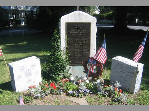 MA4 - South Egremont, MA | War Memorial