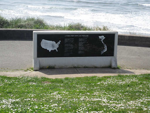 OR3 - Newport | Vietnam Veterans Memorial and Bronze Obelisk