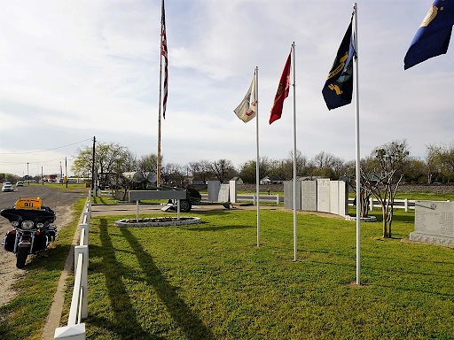 TX7 - Wills Point | Veterans Memorial