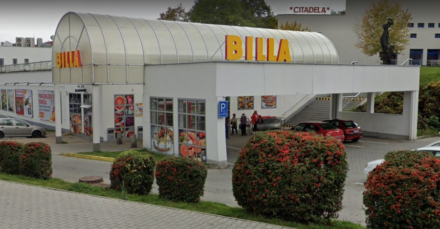 Kryté bezbariérové parkoviště u BILLA Litvínov