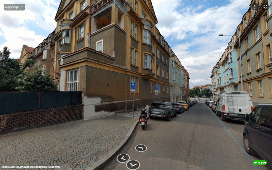 Parkoviště ul. Pod Baštami, Praha 6