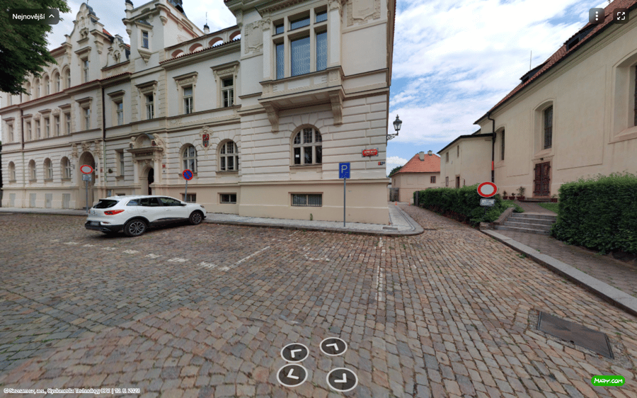 Parkoviště Krupkovo nám., Praha 6