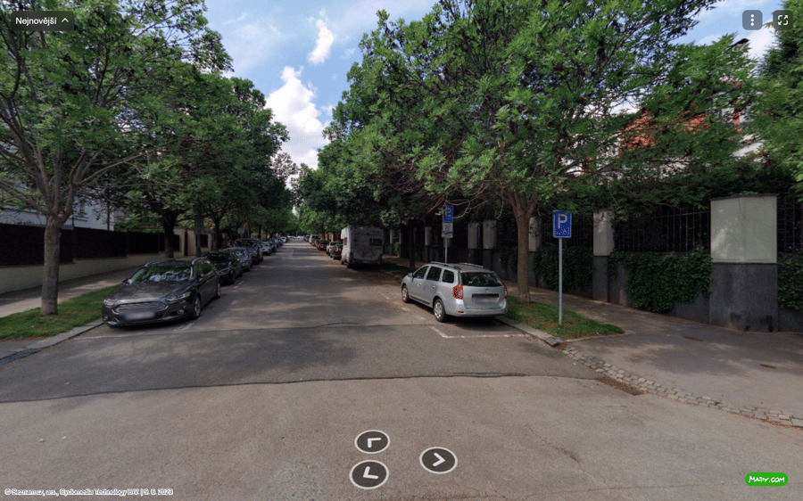 Parkoviště Štursova ul., Praha 6