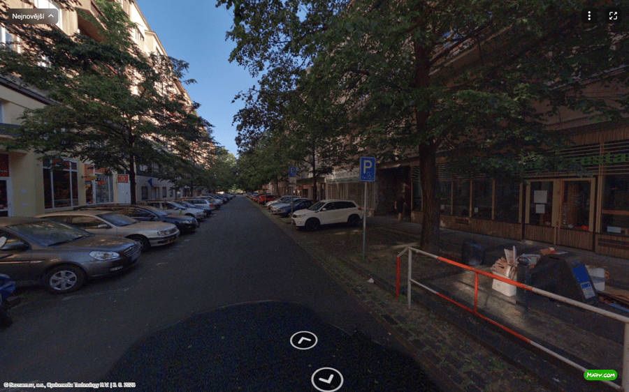 Parkoviště ul. Národní obrany, Praha 6