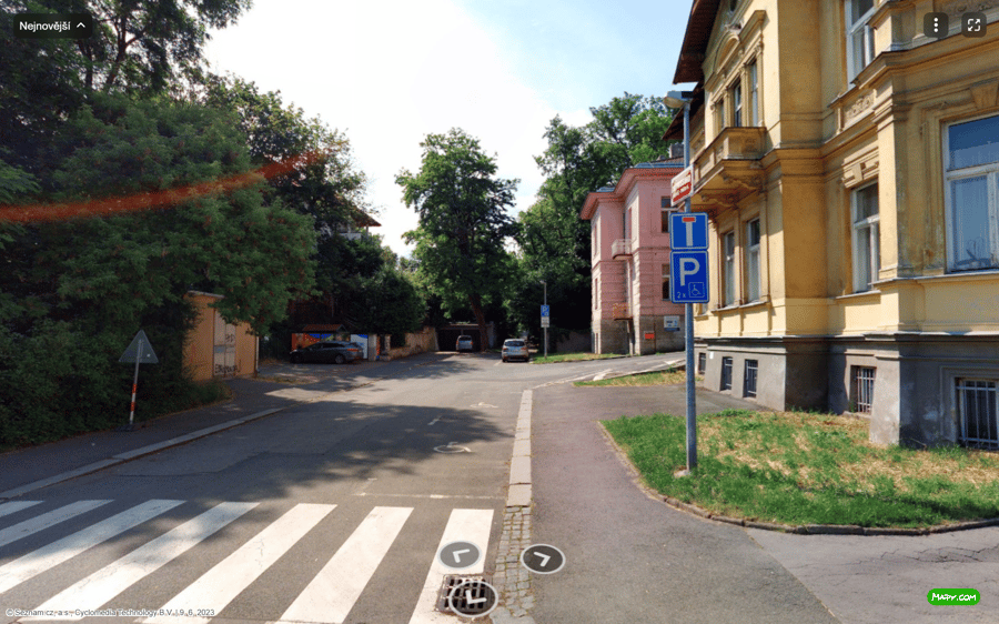 Parkoviště Chittussiho ul., Praha 6