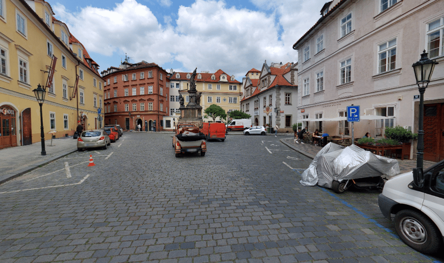 Parkoviště Maltézské nám., Praha 1 - Malá Strana