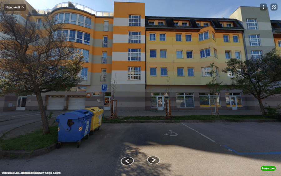 Parkoviště Voskovcova ul., Praha 5