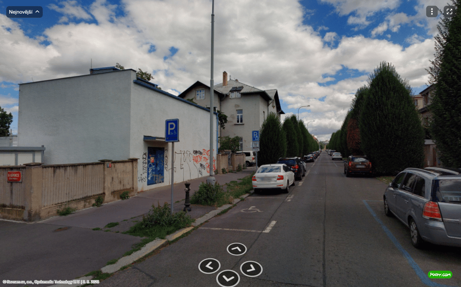 Parkoviště Jeseniova ul., Praha 3 - Žižkov