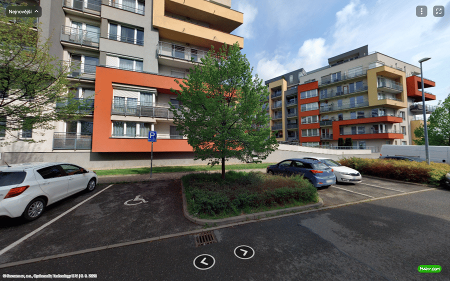 Parkoviště Sazovická ul., Praha-Zličín