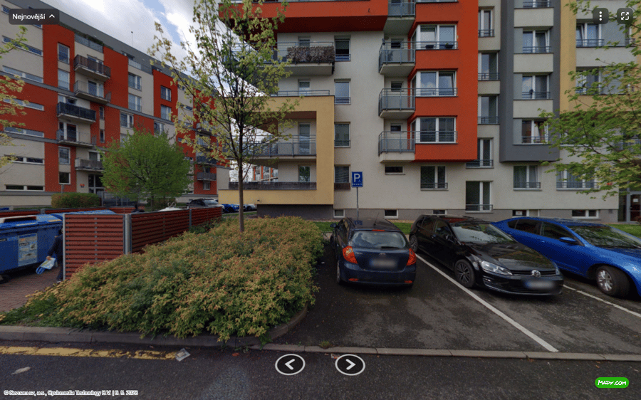 Parkoviště Sazovická ul., Praha-Zličín