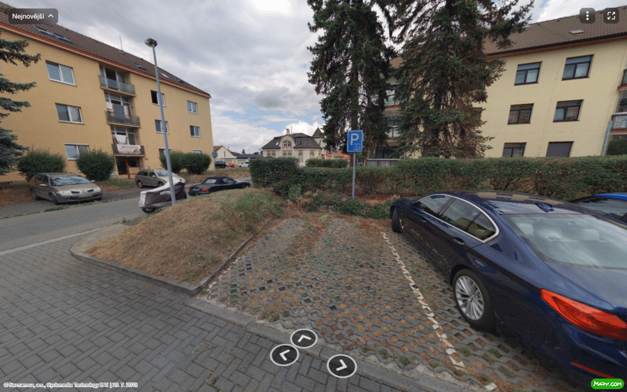 Parkoviště Úslavská ul., Praha-Čakovice