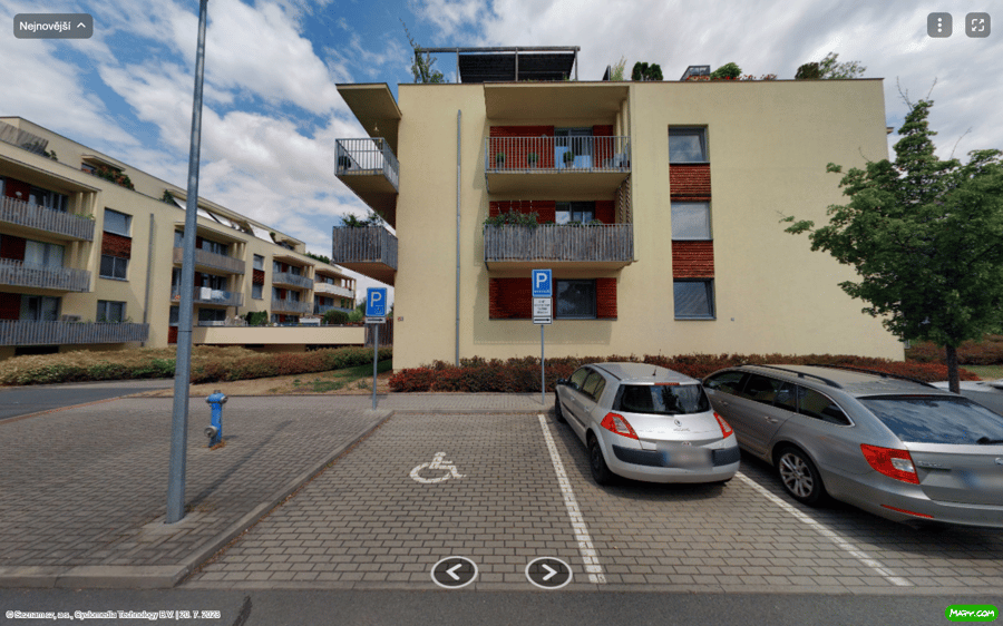 Parkoviště Rýnská ul., Praha-Čakovice