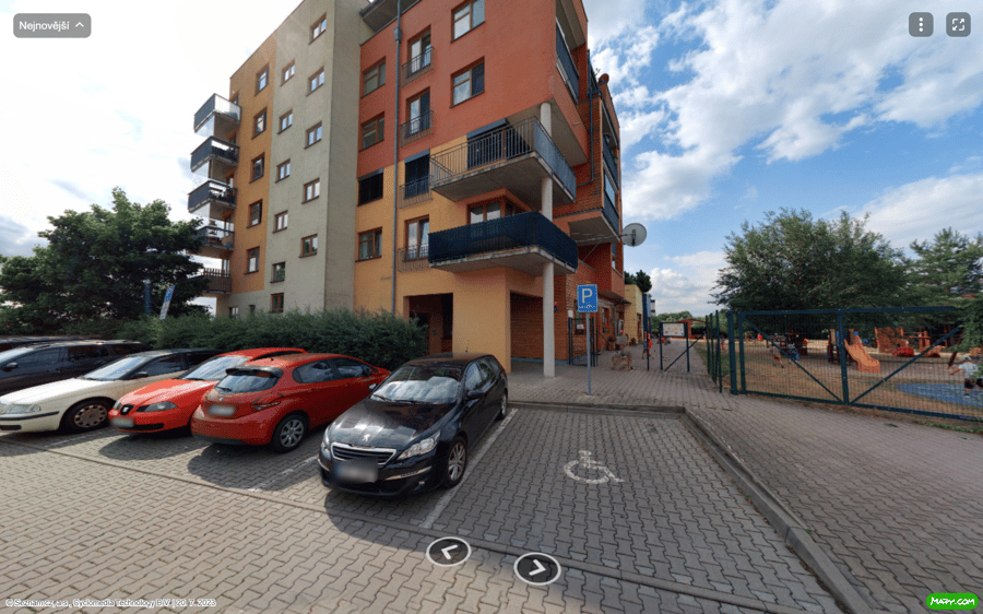 Parkoviště Schoellerova ul., Praha-Čakovice