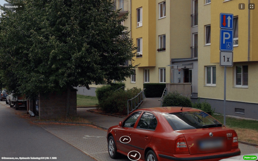 Parkoviště ul. M. Podvalové, Praha-Čakovice
