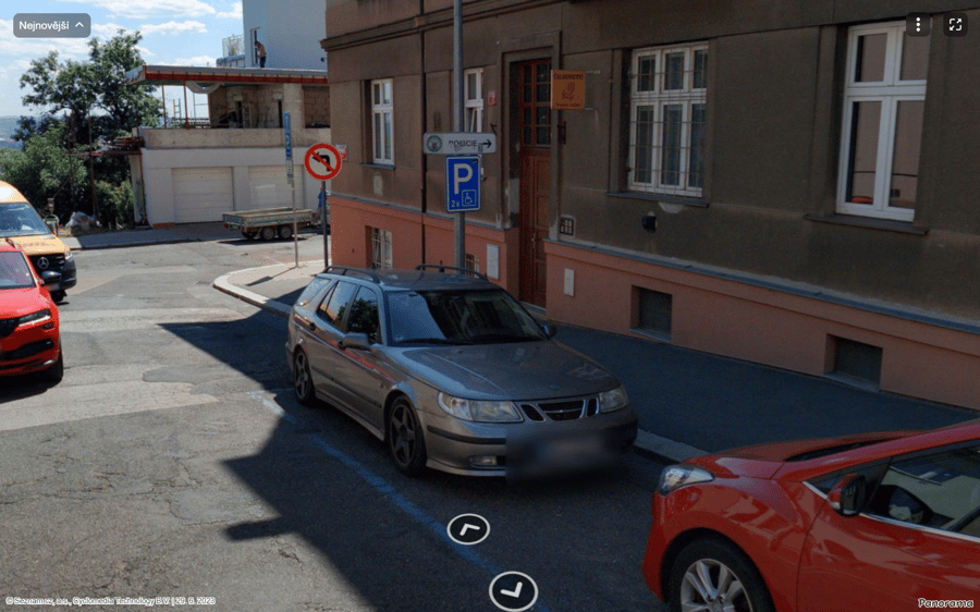 Parkoviště ul. Pod Vlachovkou, Praha 8