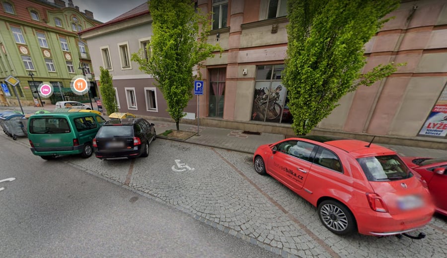Bezbariérové parkoviště