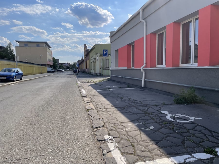 Bezbariérové parkoviště