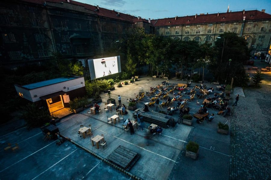 Kulturní centrum Kasárna Karlín
